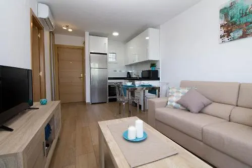 Apartamento Vistamarina B208 by IVI Real Estate Torremolinos 0*,  España
