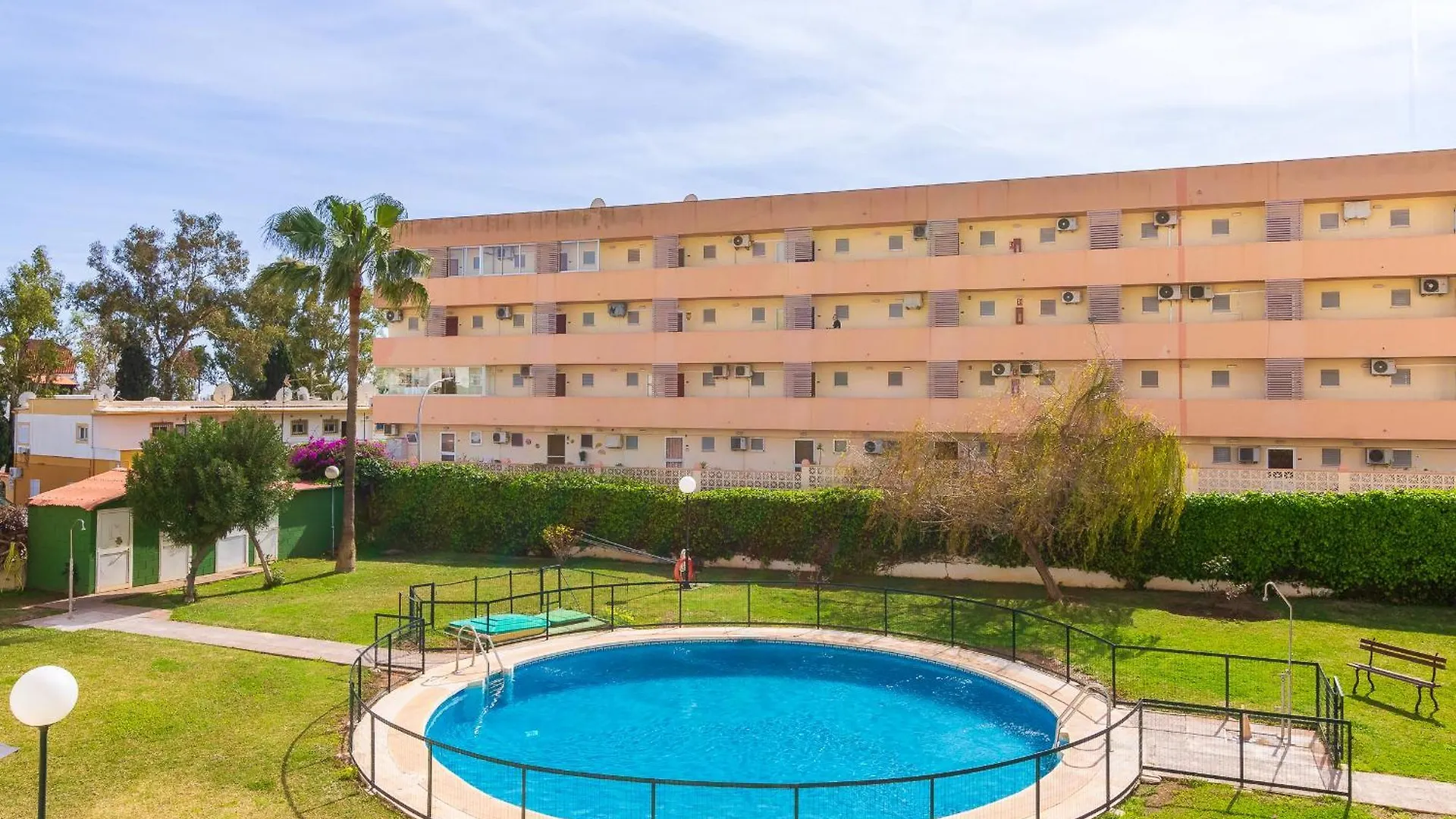 Apartamento Vistamarina B208 by IVI Real Estate Torremolinos